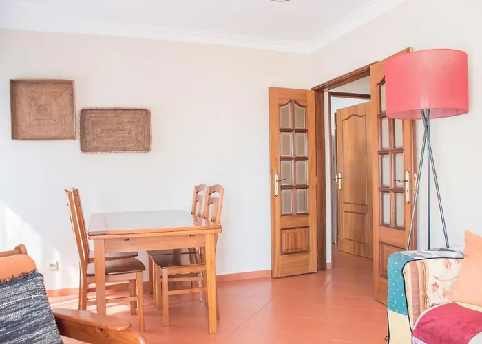 Διαμέρισμα By The Sea