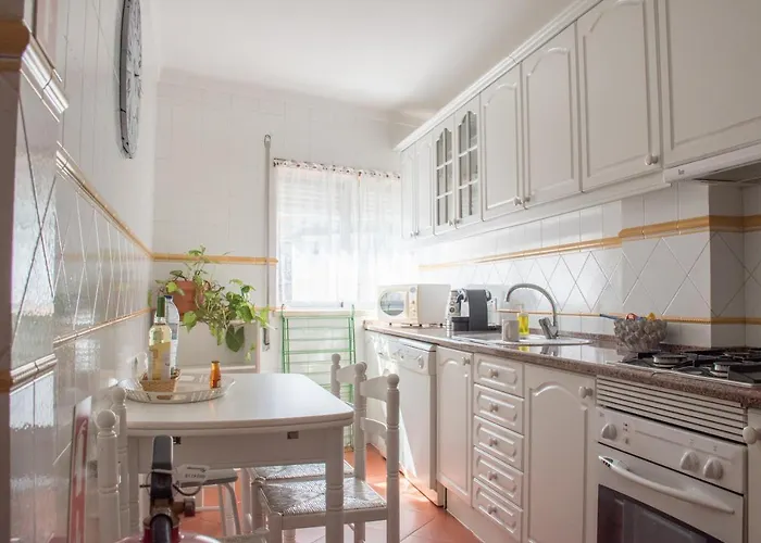 Διαμέρισμα By The Sea *